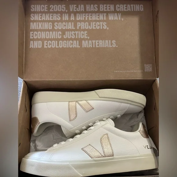 New! Veja White and Gold Sneakers - Picture 5 of 6